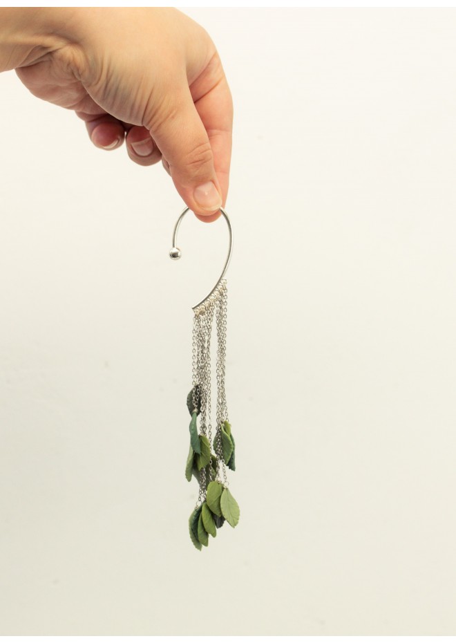 Handmade Green Leaf Ear Cuff – Elegant & Lightweight