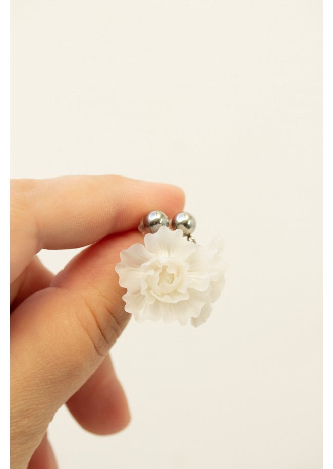 Handmade White Flower Earrings – Lightweight & Delicate