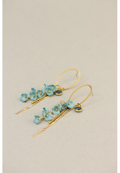 Elegant Blue Floral Earrings – Handmade & Lightweight