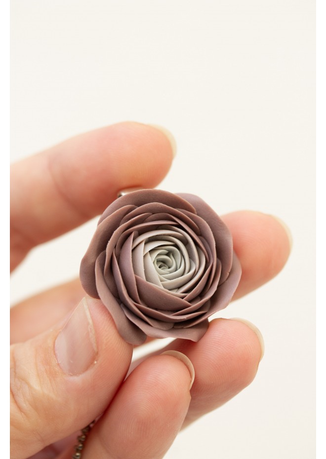 Handmade Ranunculus Flower Necklace – Unique & Stylish