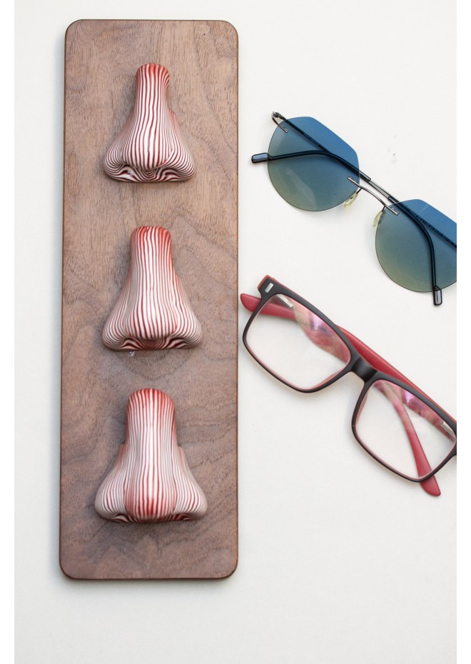 Striped Brown Nose Stand for Glasses and Sunglasses (Wall-mounted or Desk-mounted)