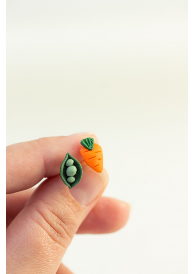 Mini Vegetable Stud Earrings – Carrots & Pea Pods | Hypoallergenic Jewelry for Sensitive Ears