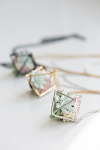 Succulent Terrarium Necklace – Mini Garden Pendant with Handmade Polymer Clay Succulents